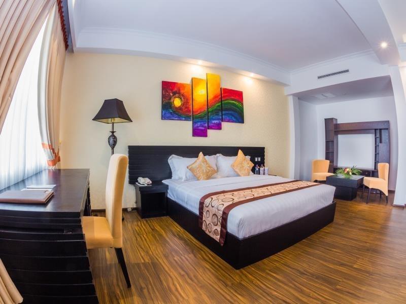 The Covanro Airport Hotel - Katunayake Gampaha Exterior foto